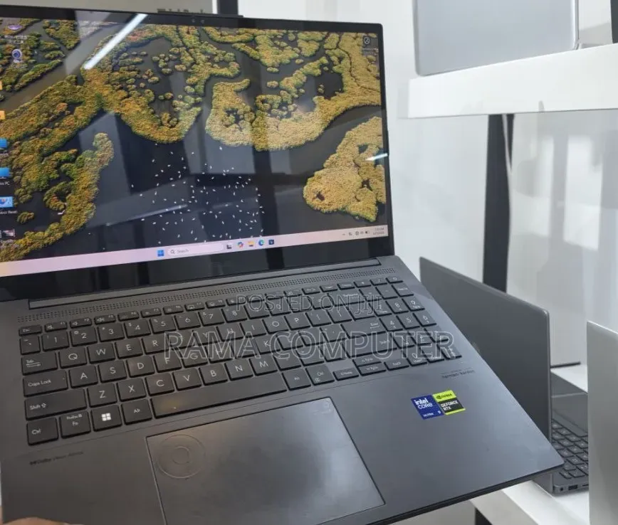 New Asus VivoBook Pro 15 N580VD 16GB Intel Core Ultra 9 SSD 512GB