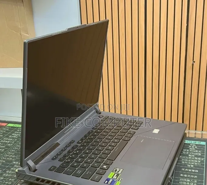 New Laptop Asus ROG Strix G16 G614 16GB Intel Core i9 SSD 1T
