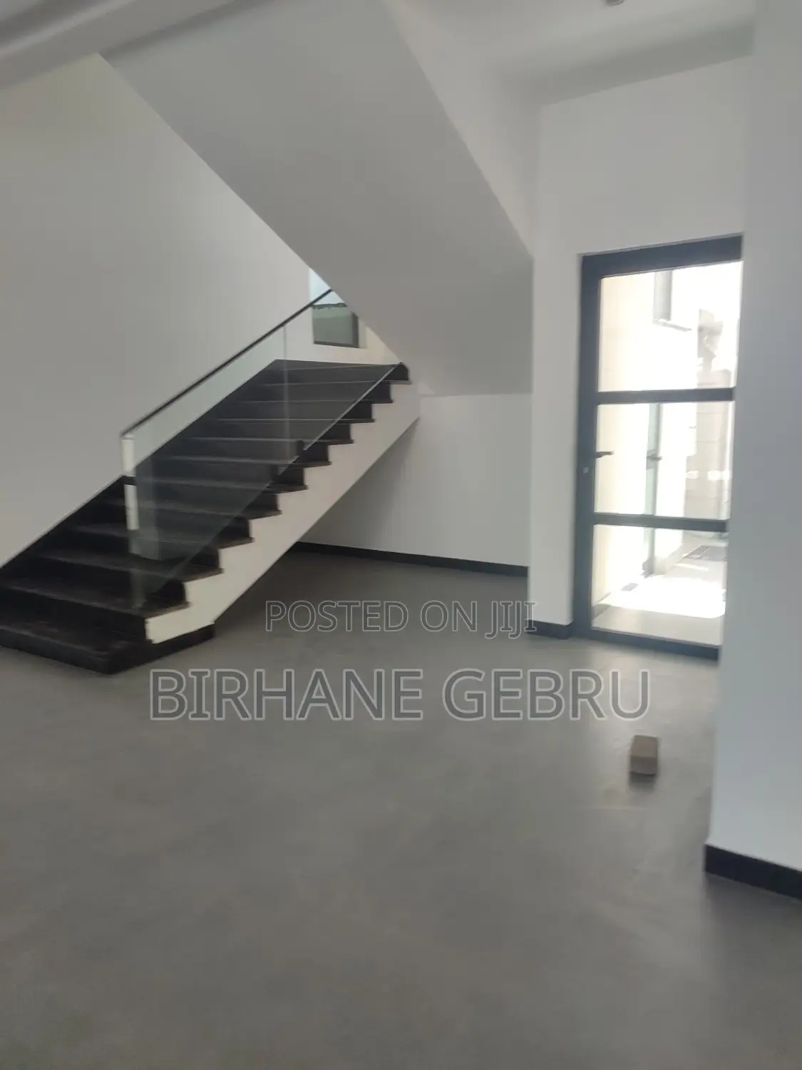 6bdrm House in G+2, Bole for sale