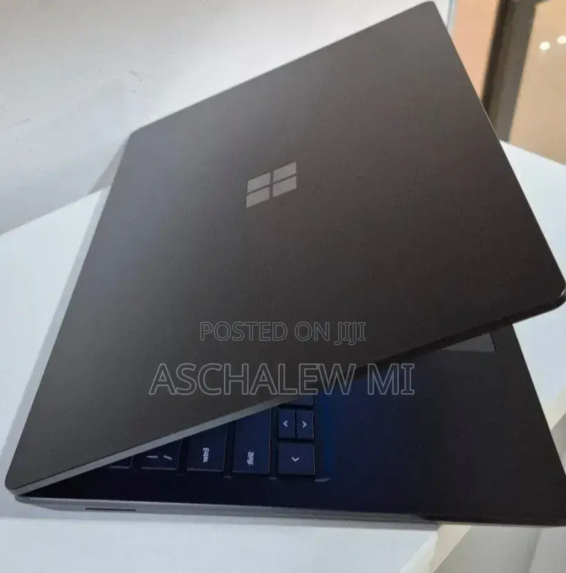 New Laptop Microsoft Surface Laptop 5 16GB Intel Core i7 SSD 512GB