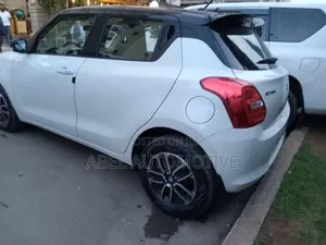 Suzuki Swift Sport 2022 White