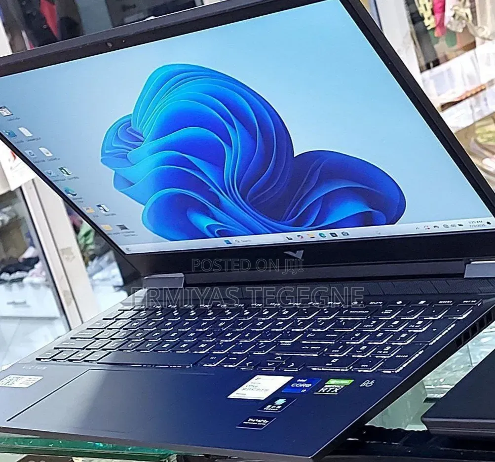 New Laptop Acer Predator Helios Neo 16 16GB Intel Core i7 SSD 512GB