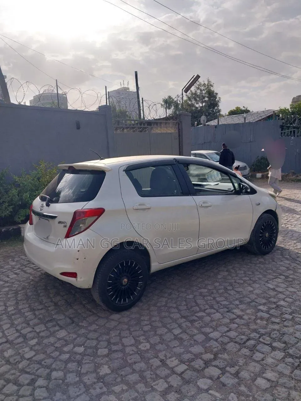 Toyota Yaris 2014 Ivory