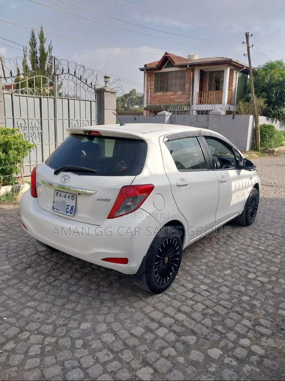 Toyota Yaris 2014 Ivory