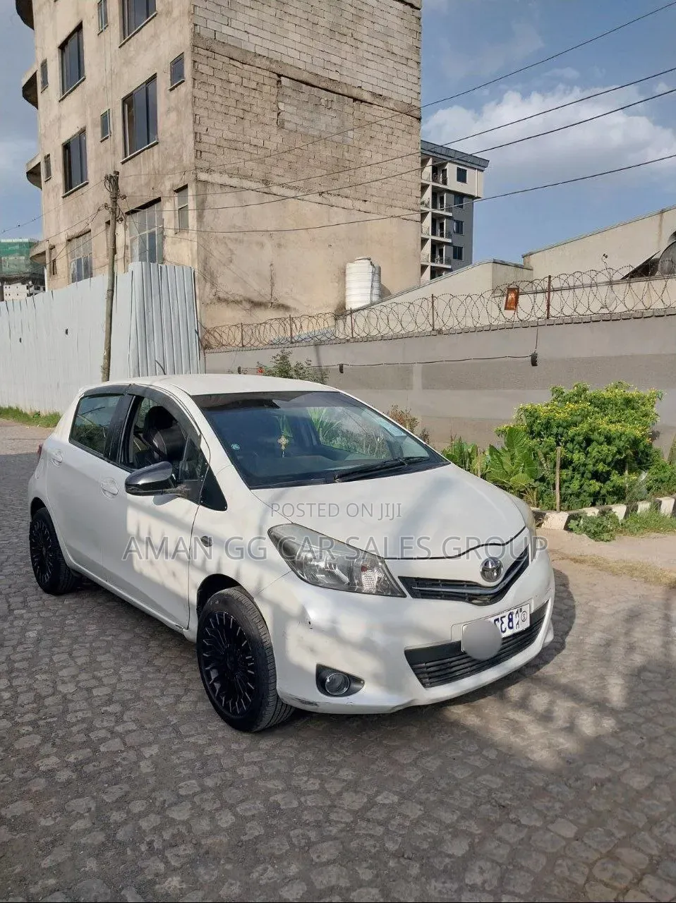 Toyota Yaris 2014 Ivory