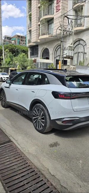 Volkswagen ID.4 2022 White