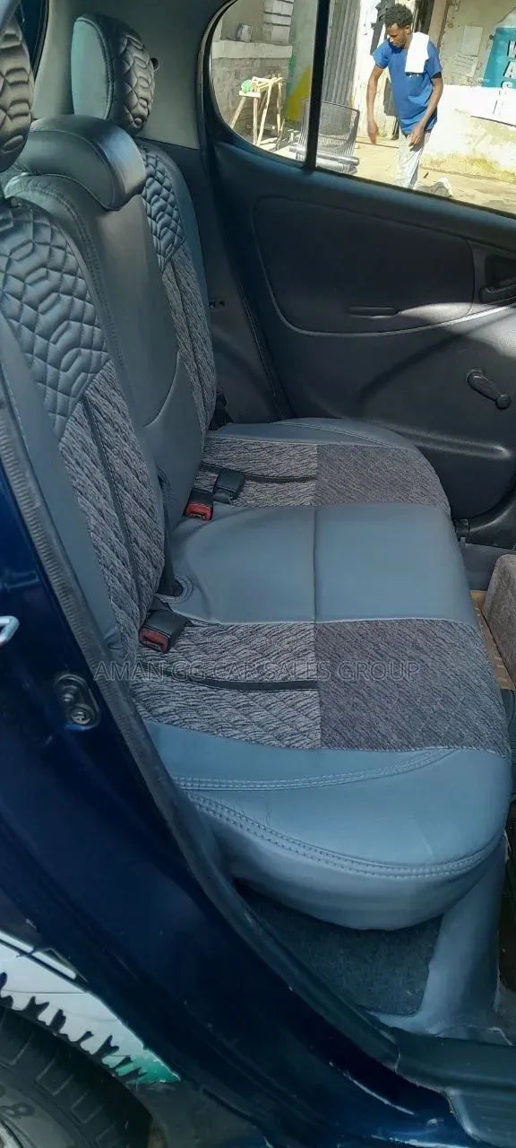 Toyota Yaris 2001 Blue