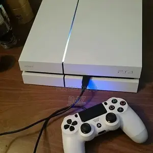 Dubai Used Ps4 Fat With Joystcks በአሪፍ ዋጋ