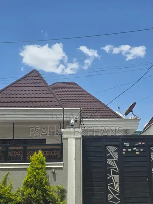 4bdrm Villa in Villa, Bole for rent