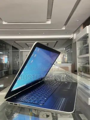 Laptop HP Pavilion 15 8GB Intel Core i5 HDD 1T