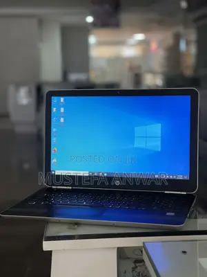 Laptop HP Pavilion 15 8GB Intel Core i5 HDD 1T
