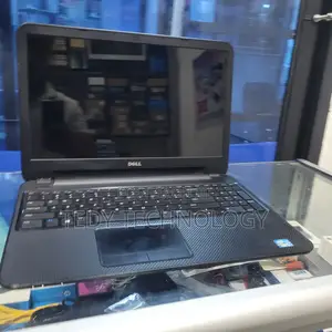 Laptop Dell Inspiron 15 8GB Intel Core i3 HDD 500GB