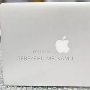 New Laptop Apple MacBook Pro 2017 8GB Intel Core i7 SSD 512GB