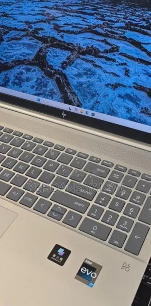 New Laptop HP Pavilion 17z 16GB Intel Core i7 SSD 1T