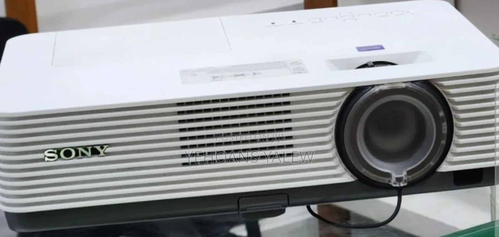 New Arrival Sony VPL-Dx221 Projector 1 Piece Remains Resolutio