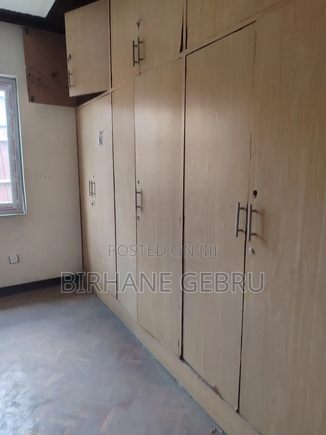 Villa House Rent for Resturant .Bergery .Office and Other Business