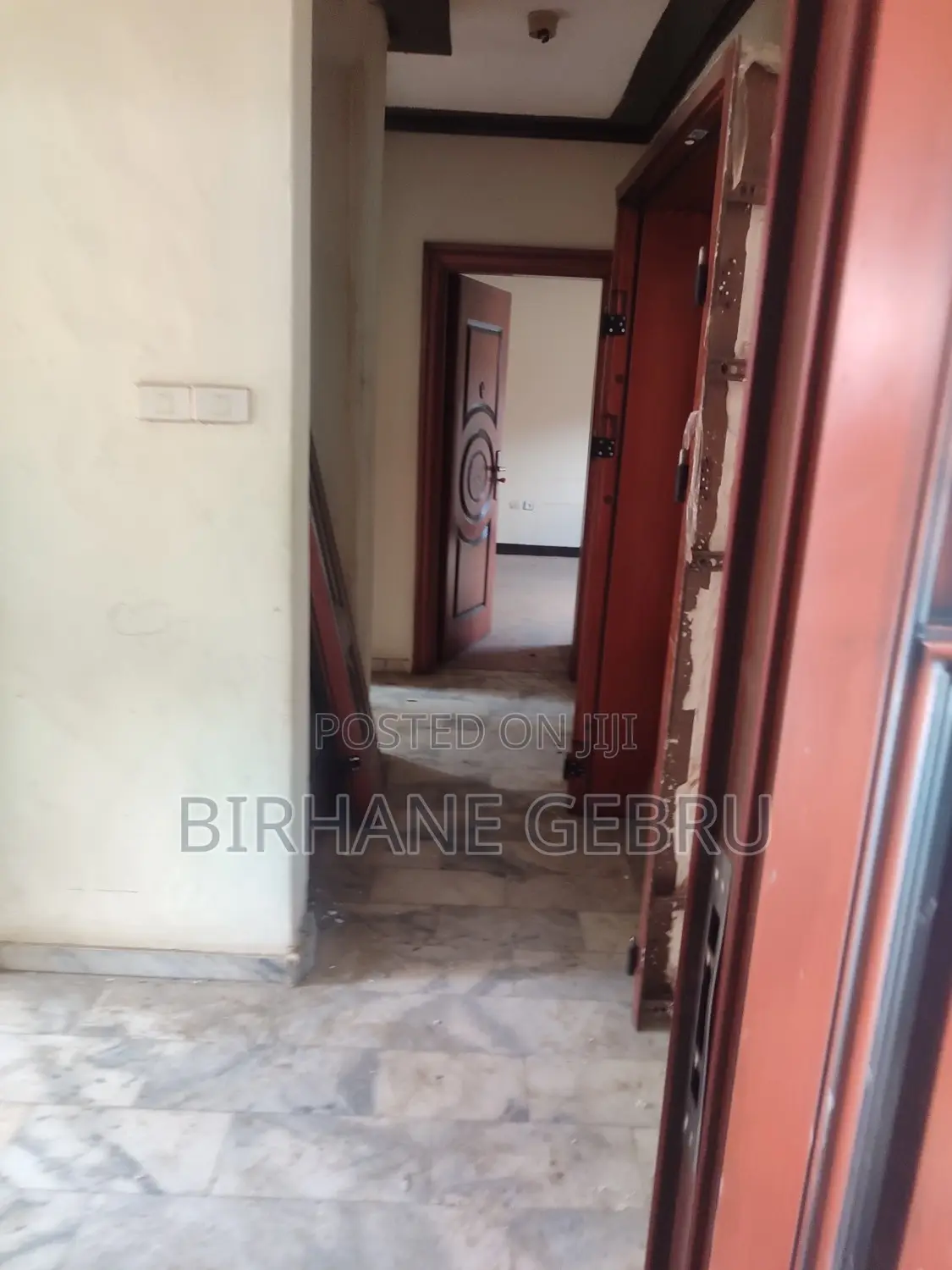 Villa House Rent for Resturant .Bergery .Office and Other Business