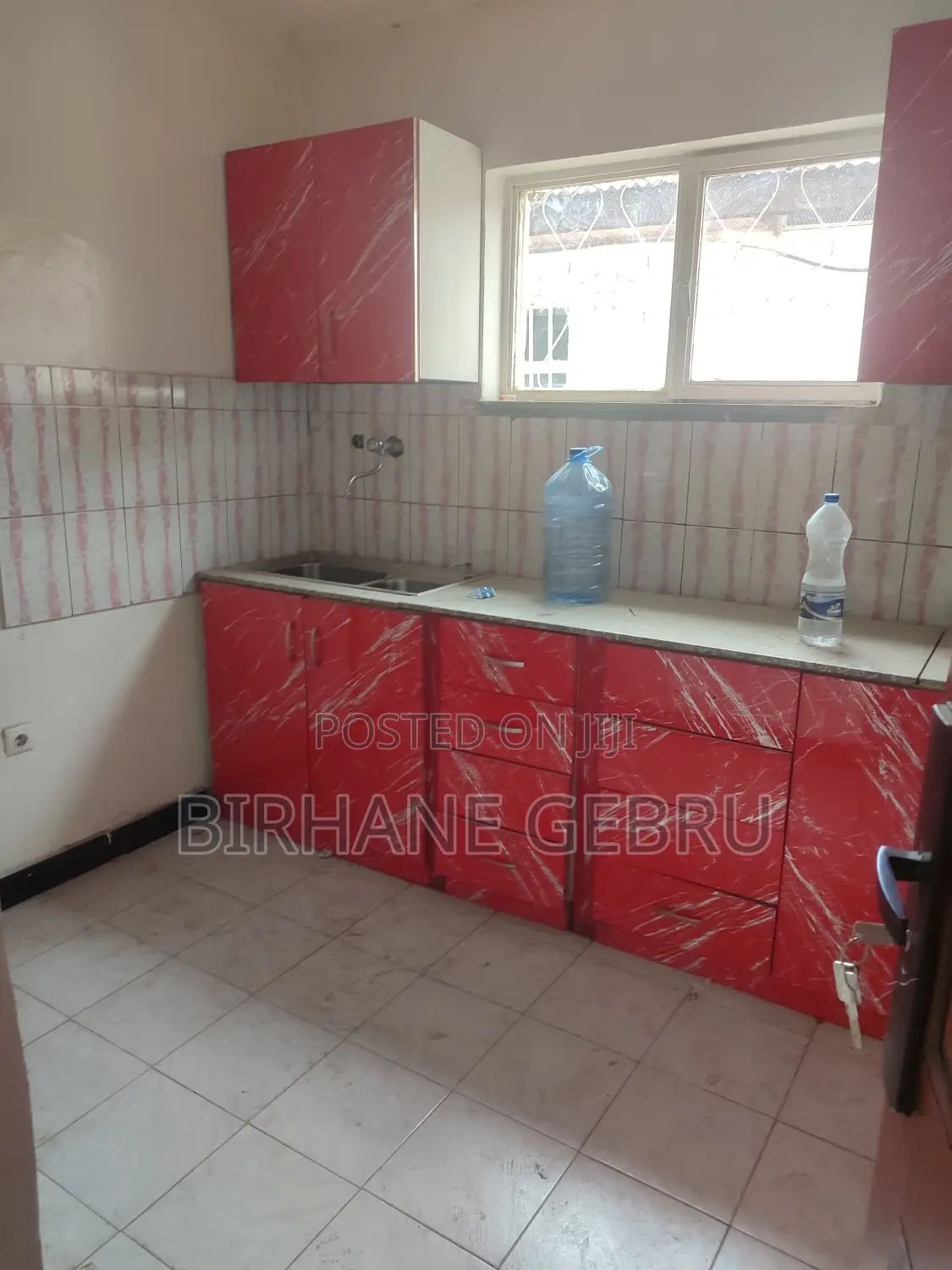 Villa House Rent for Resturant .Bergery .Office and Other Business