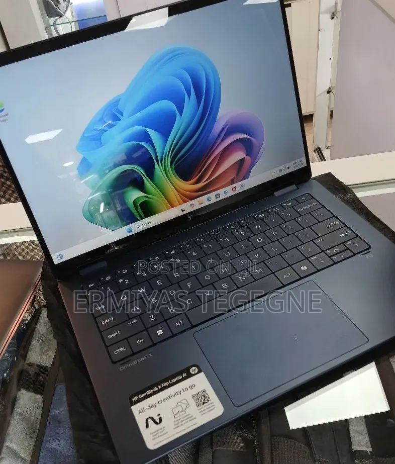 New Laptop HP OmniBook 7 14" 16GB Intel Core Ultra 7 SSD 512GB