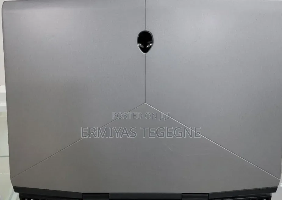 New Laptop Advent 5313 16GB Intel Core i7 SSD 512GB