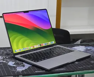 New Laptop Apple MacBook Pro 2023 M3 8GB Apple M3 Pro SSD 512GB