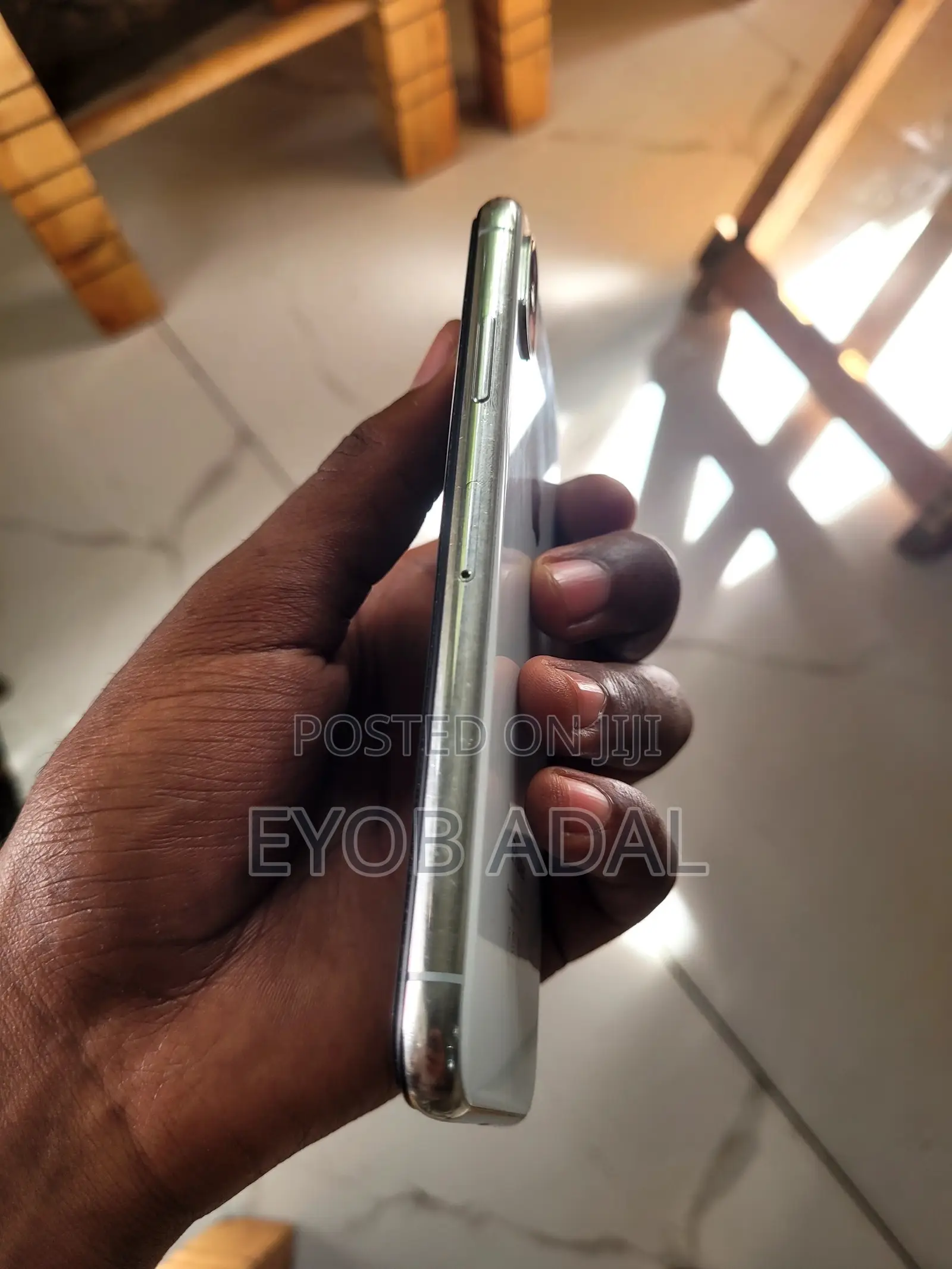 Apple iPhone X 256 GB White