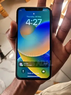 Apple iPhone X 256 GB White
