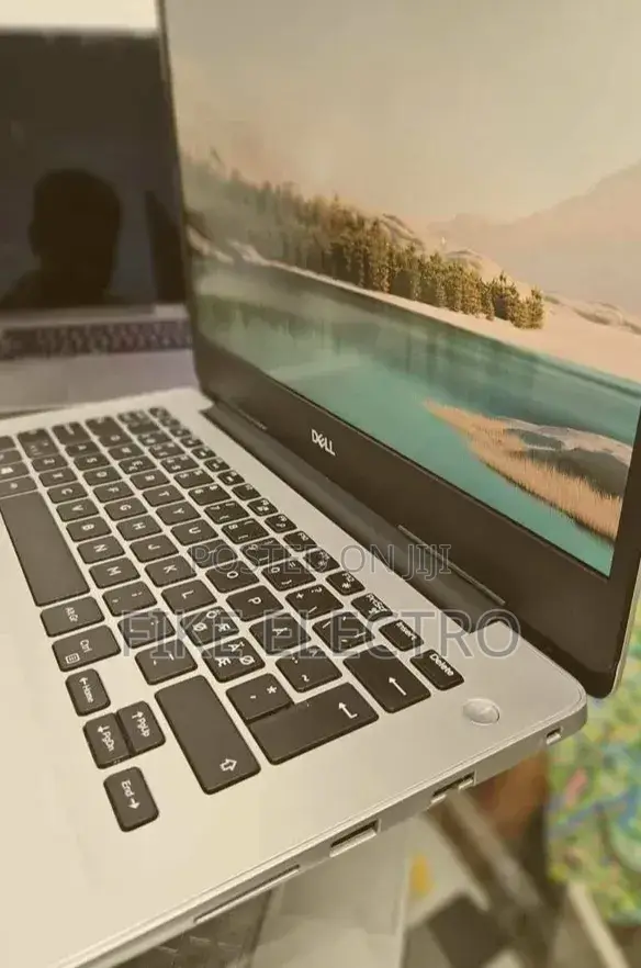 New Laptop Dell Inspiron 5548 8GB AMD Ryzen 5 SSD 256GB