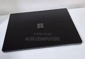 New Laptop Microsoft Surface 16GB Intel Core i7 SSD 512GB