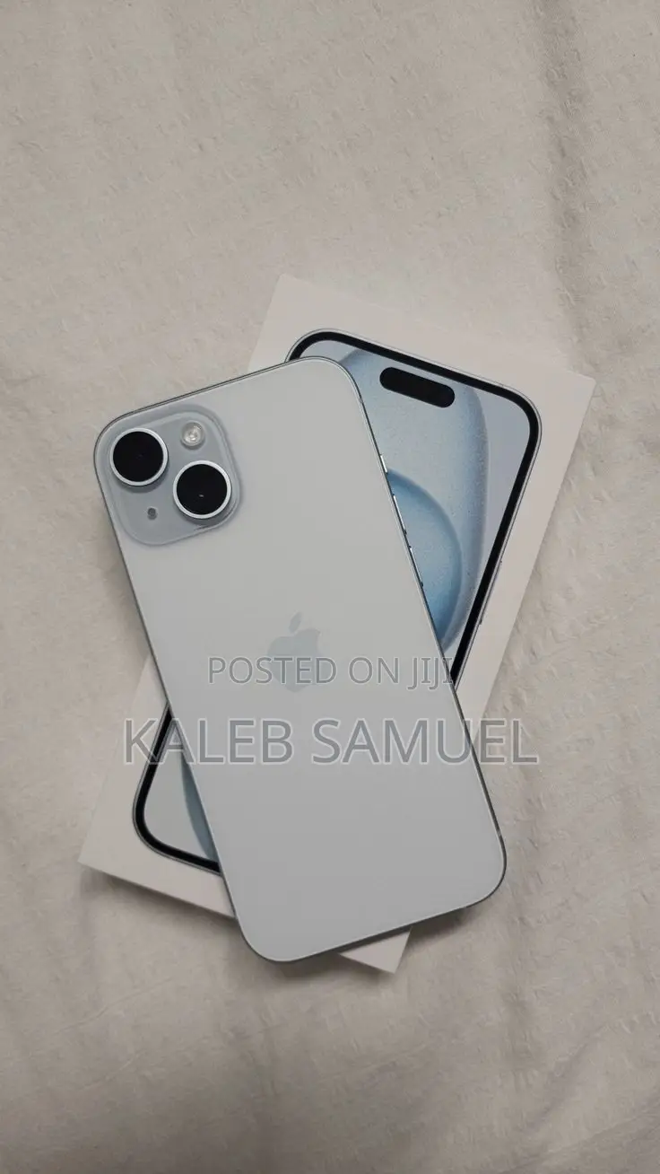 New Apple iPhone 15 128 GB White