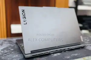 New Laptop Lenovo Legion 7 16GB Intel Core i7 SSD 512GB