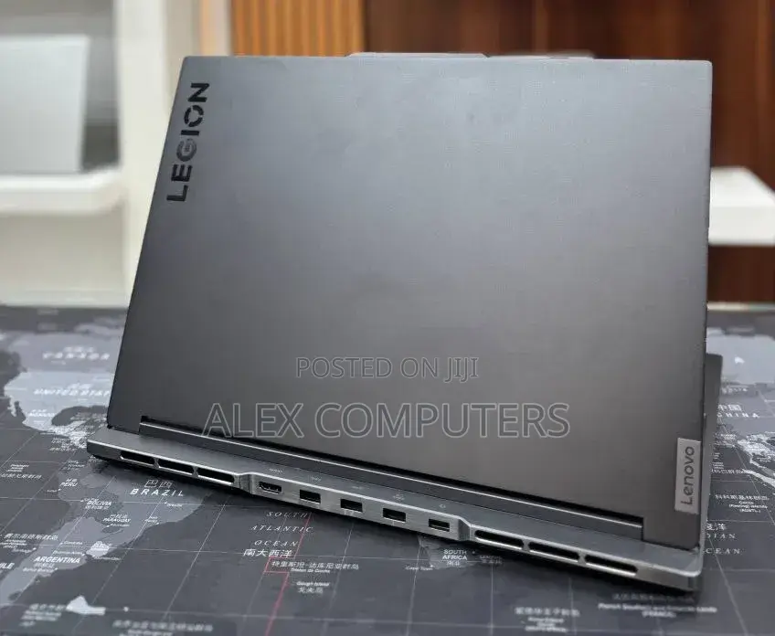 New Laptop Lenovo Legion 7 16GB Intel Core i7 SSD 512GB