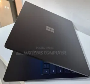 New Laptop Microsoft Surface 16GB Intel Core i7 SSD 512GB