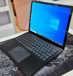 New Laptop Microsoft Surface 16GB Intel Core i7 SSD 512GB
