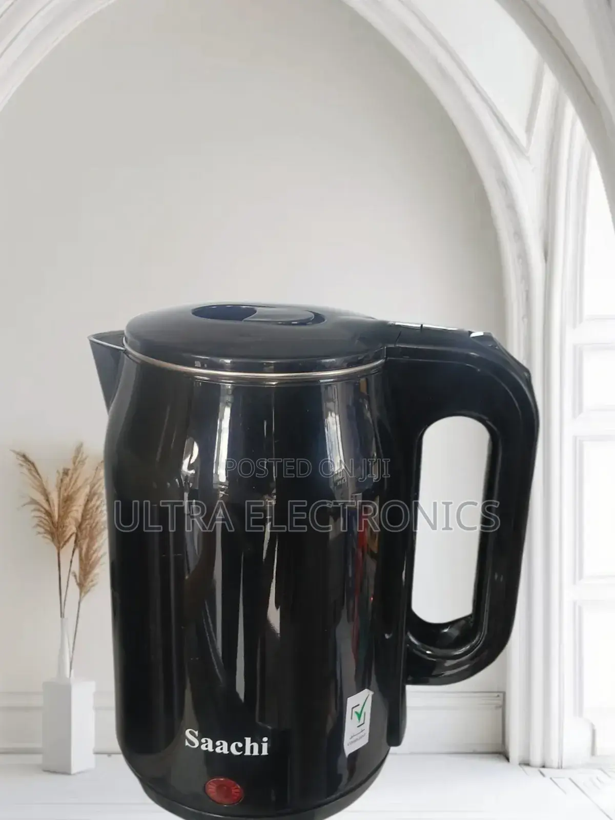 Saachi Electric Kettle, Typically Featuring a 1.8 Liter Capacity