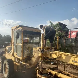 Komatsu Grader for Sale
