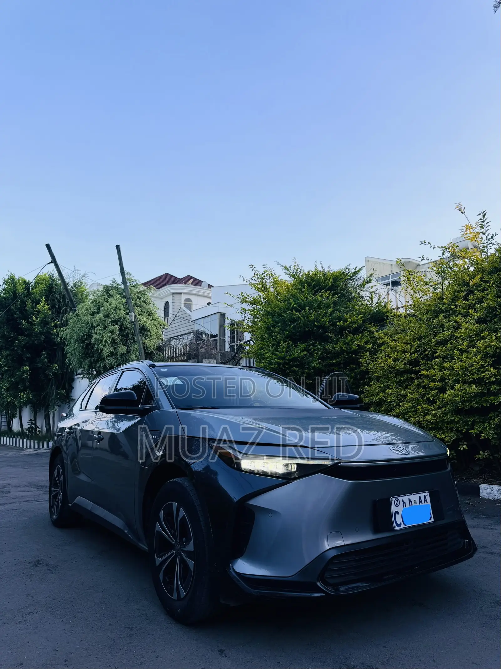 Toyota bZ4X 2024 Gray