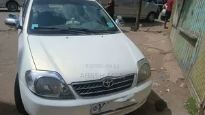 Toyota Corolla 2003 Ivory