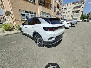 Volkswagen ID.4 2022 White