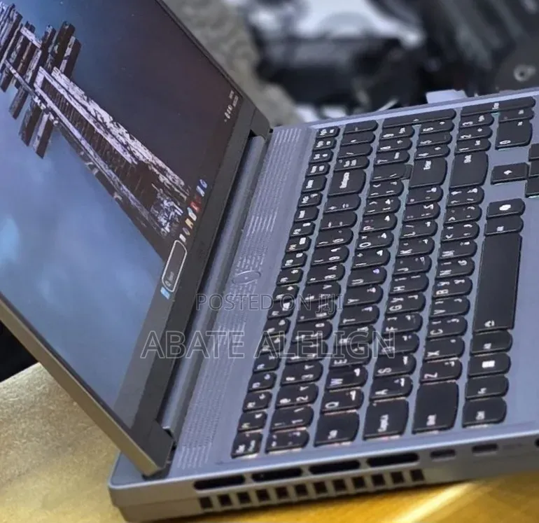 New Laptop Lenovo Legion 5 16GB AMD Ryzen 7 SSD 1T