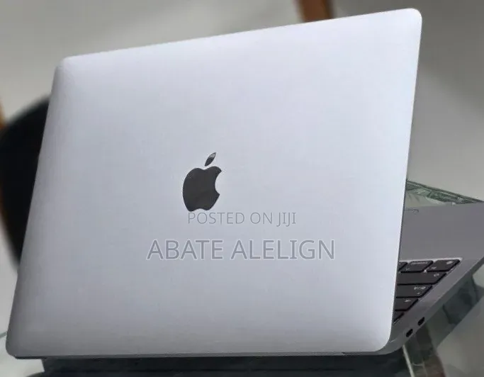 New Laptop Apple MacBook Air 2020 M1 8GB Apple M1 SSD 256GB