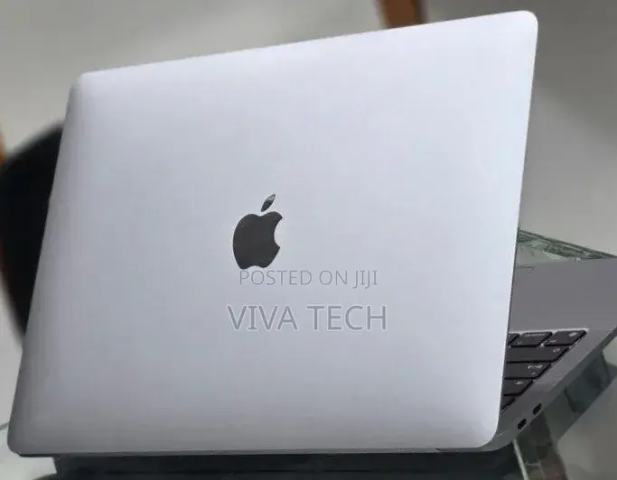 New Laptop Apple MacBook Air 2020 M1 8GB Apple M1 SSD 256GB