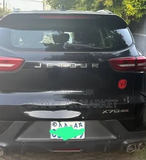 Jetour X70 1.5 7-Seater FWD 2022 Black
