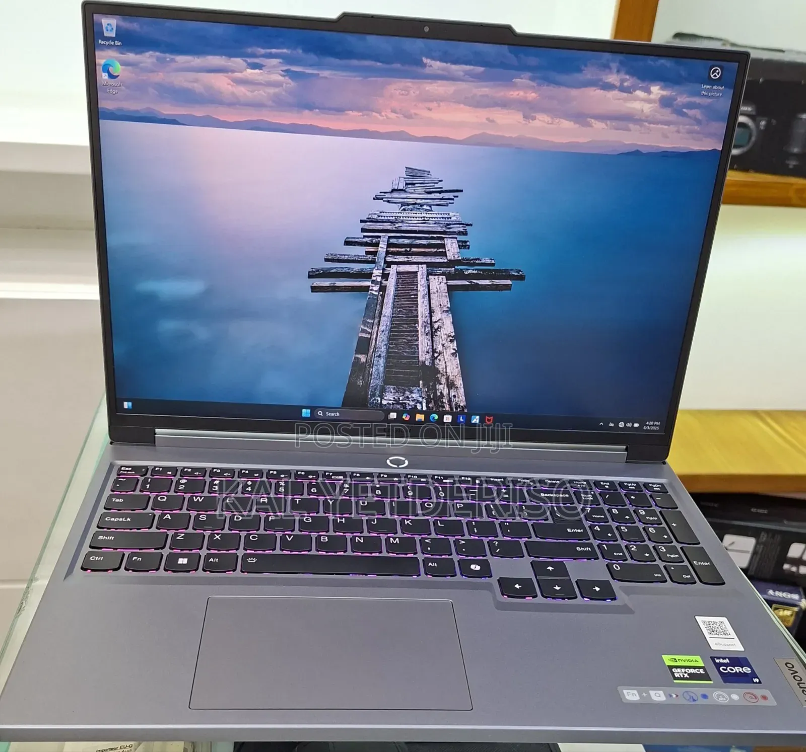 New Laptop Lenovo Legion 5 32GB Intel Core Ultra 9 SSD 1T