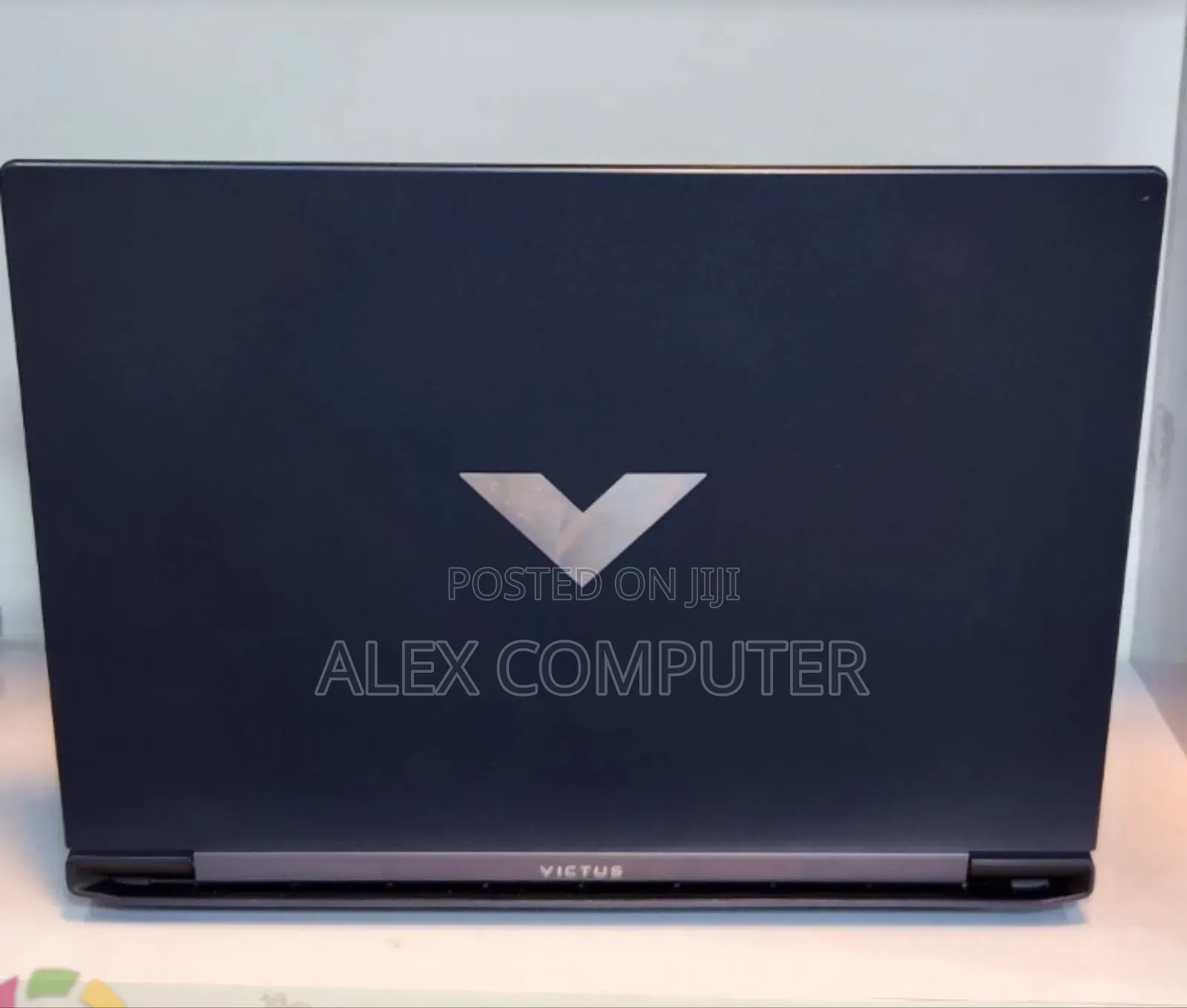 New Laptop HP Victus 15 24GB Intel Core i5 SSD 512GB