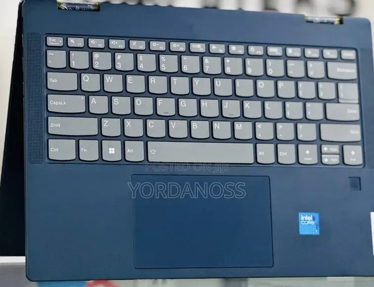 New Laptop Lenovo Ideapad 3 16GB Intel Core 7 SSD 512GB