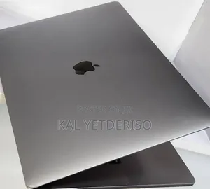 New Laptop Apple MacBook Pro 2019 16GB Intel Core i9 SSD 512GB