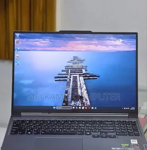 New Laptop Lenovo Legion 5 16GB AMD Ryzen 7 SSD 1T