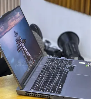 New Laptop Lenovo Legion 5 16GB AMD Ryzen 7 SSD 1T