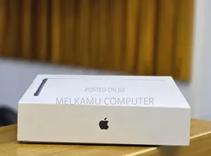 New Laptop Apple MacBook Air 2026 M5 16GB Apple M5 SSD 512GB